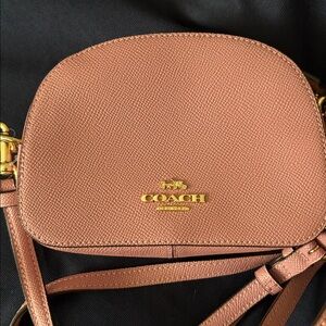 Coach Pebbled Crossbody Bag in Dusty Pink with Gold Hardware